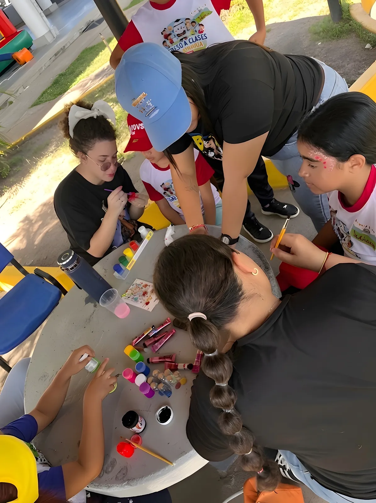 Otra toma del pintacaritas desde arriba.